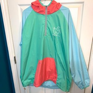 Rain jacket /wind breaker